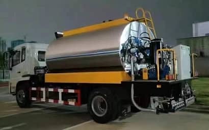 Insulation protection measures for asphalt spreaders in winter
